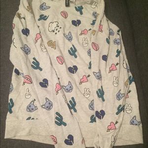 H&M Divided Sweater size small